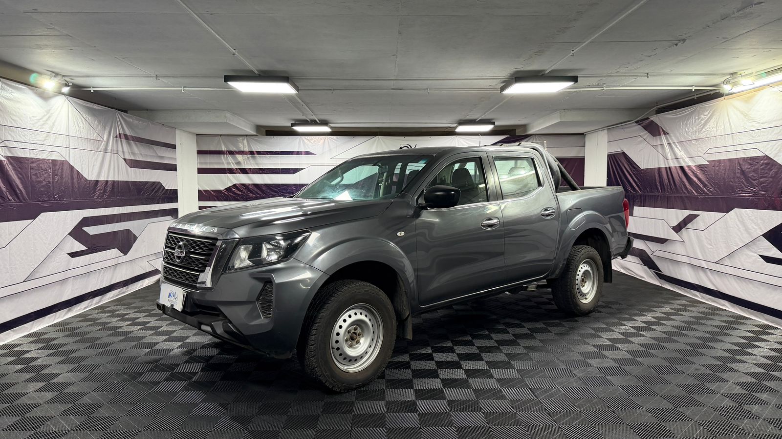 NISSAN NAVARA