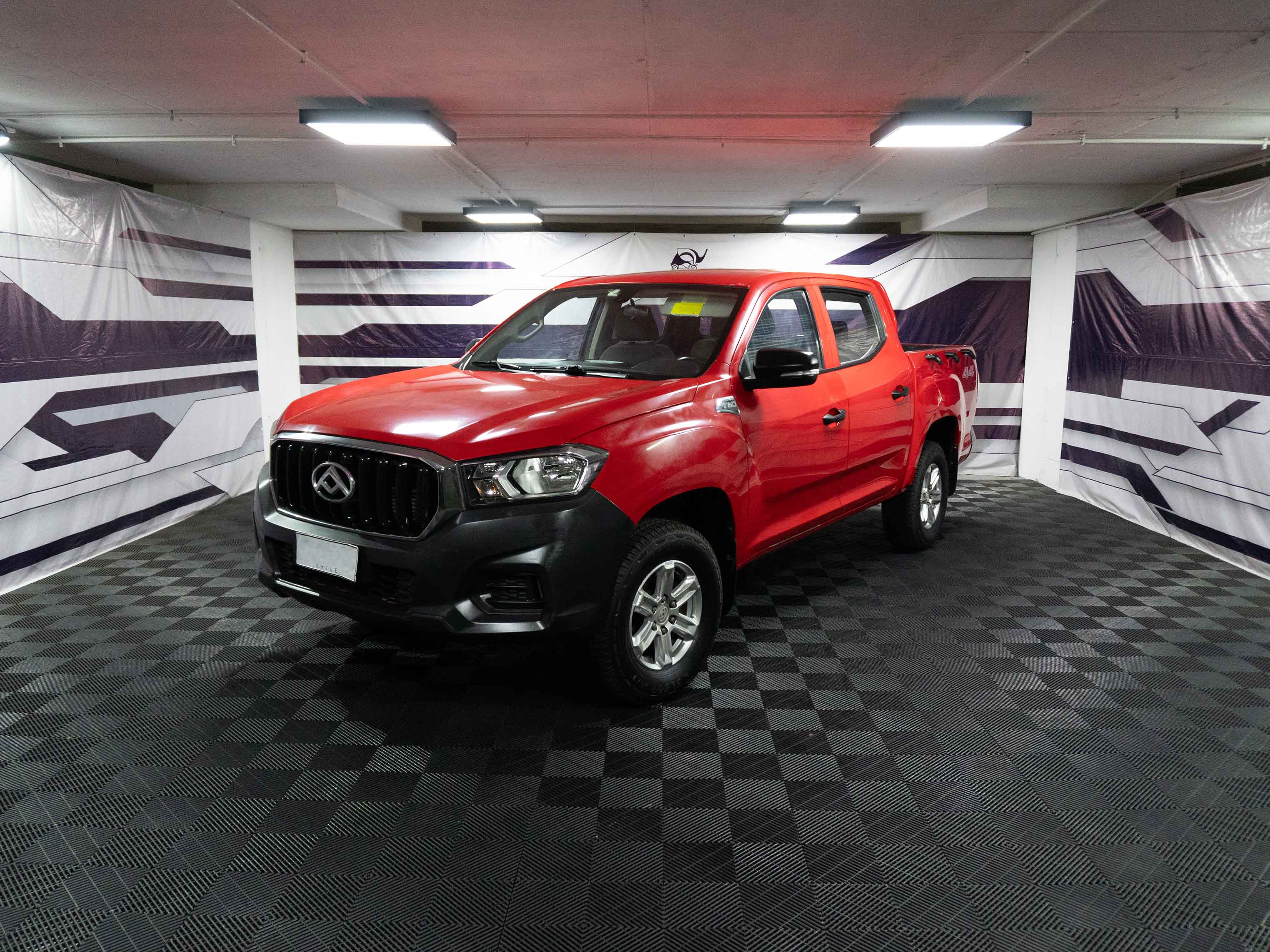 Maxus T60 — foto 2 de 26