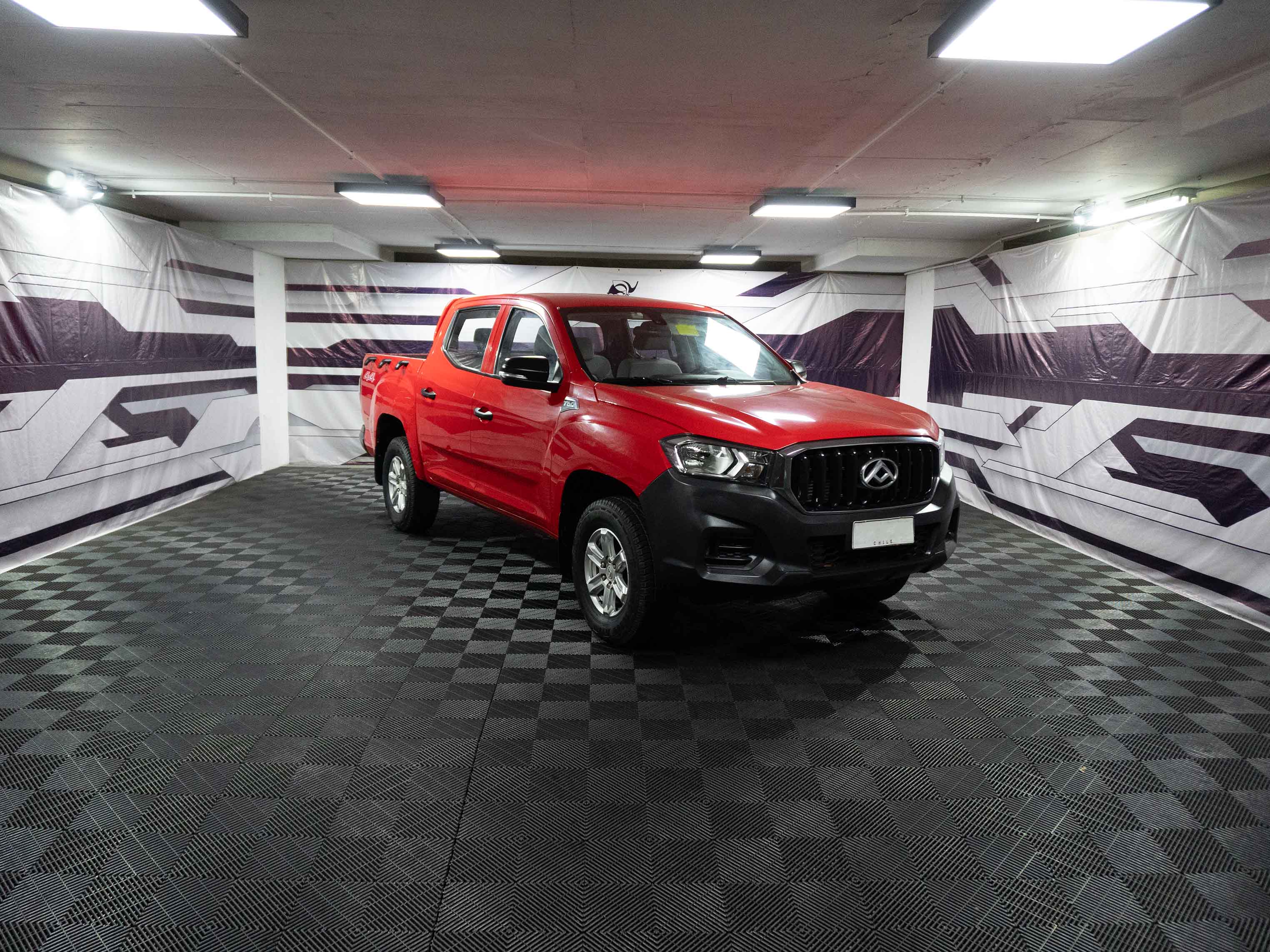 Maxus T60 — foto 7 de 26