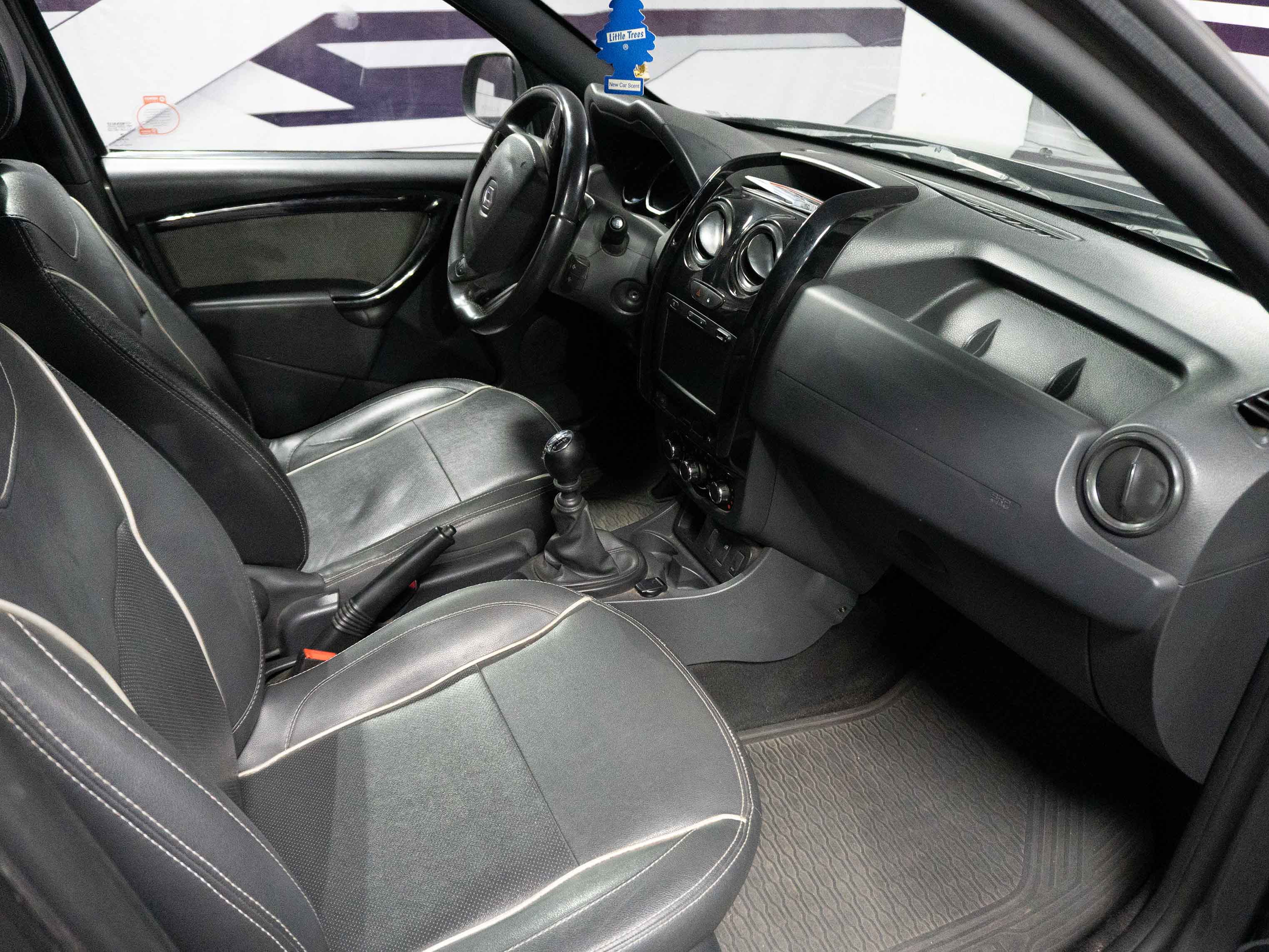 Renault Oroch Intens — foto 17 de 27