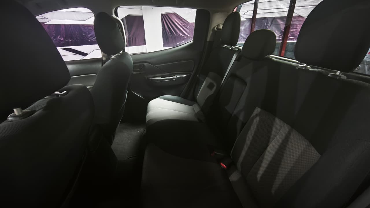 Mitsubishi L200 2.4 Katana — foto 20 de 21