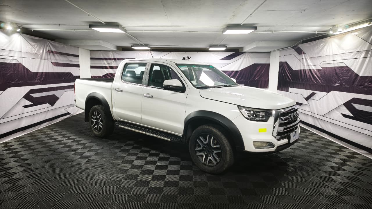 JAC T8 — foto 3 de 19