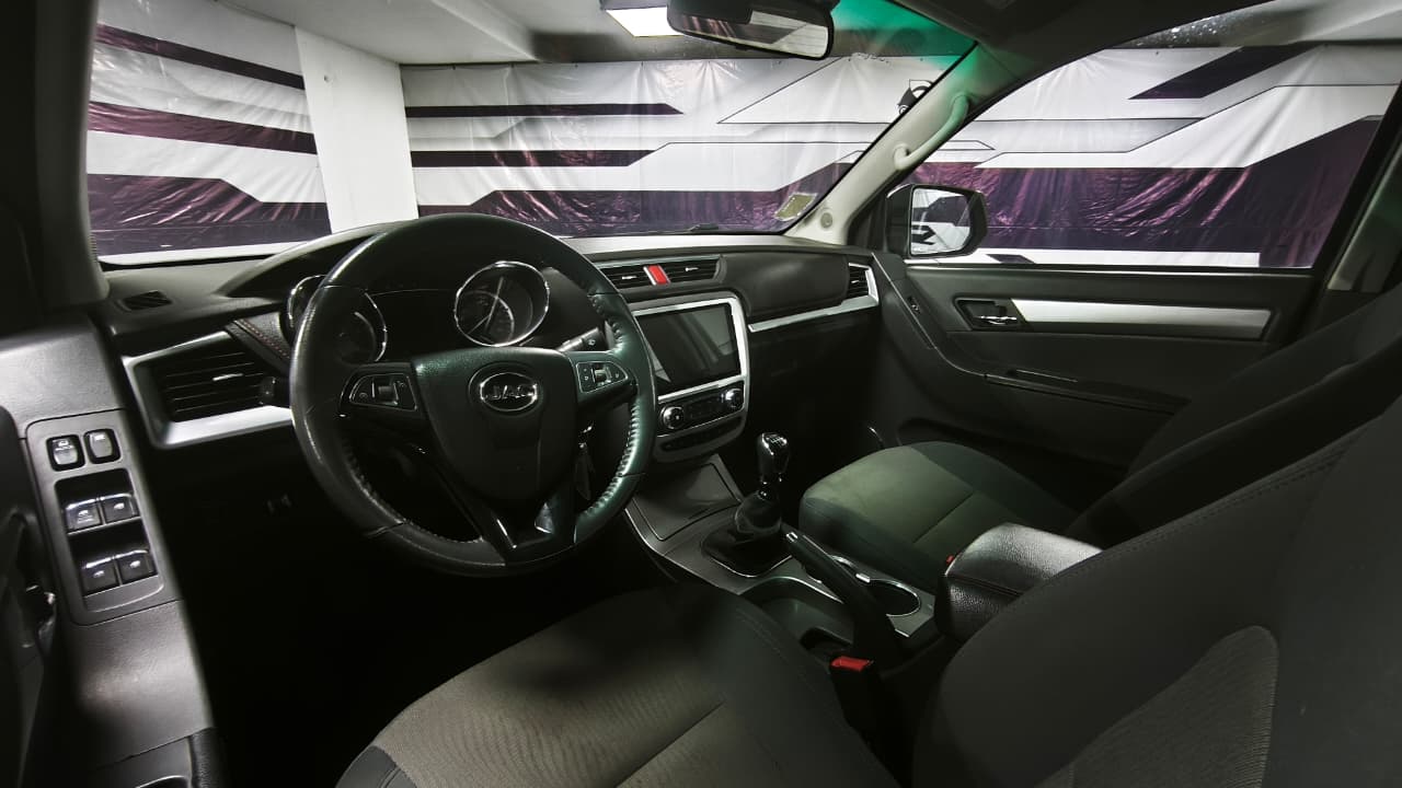 JAC T8 — foto 10 de 19