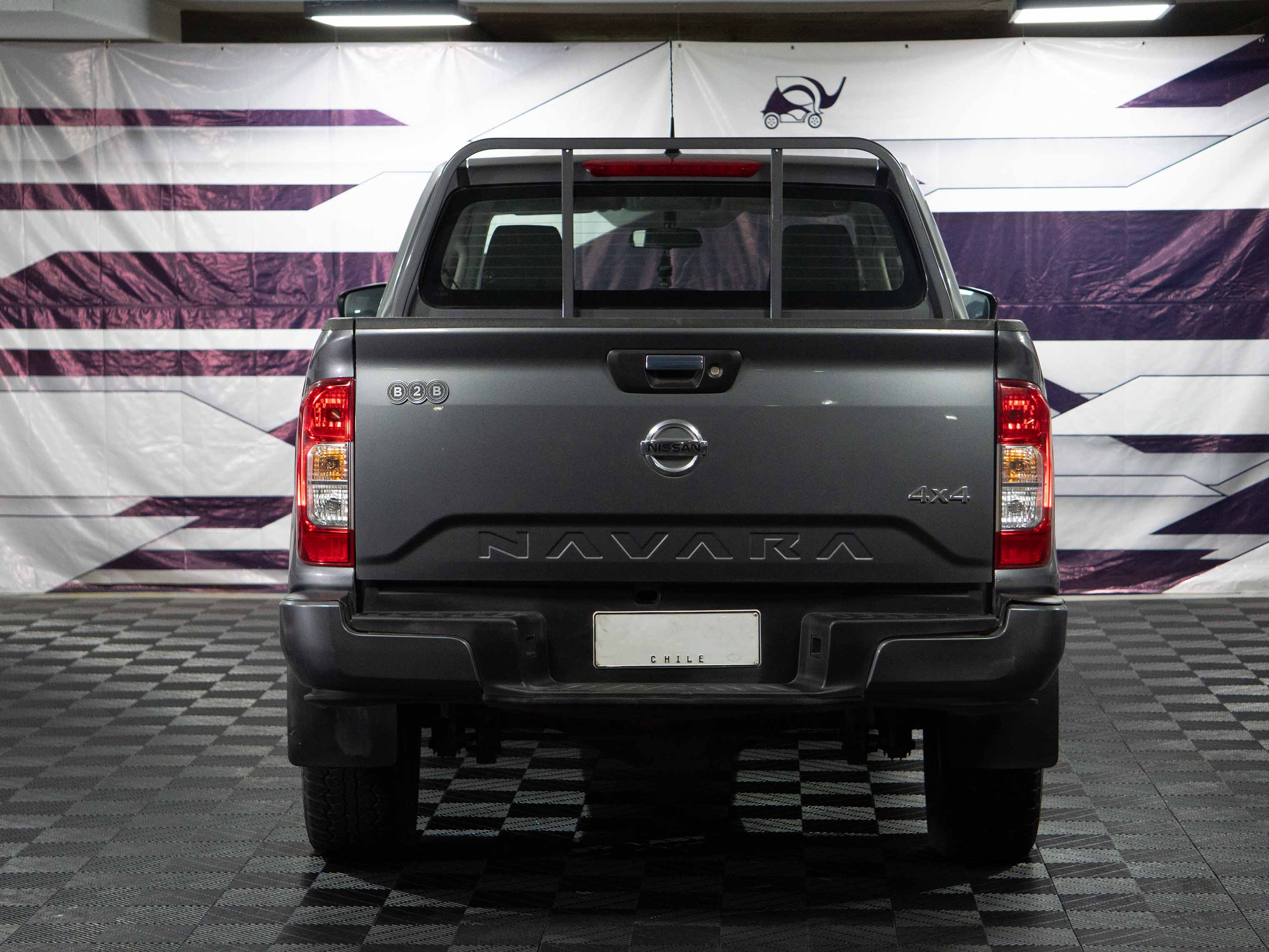 Nissan Navara 2.3 Xe — foto 10 de 26